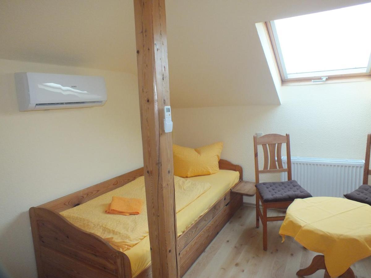 Pension Am Elberadweg Radebeul Buitenkant foto